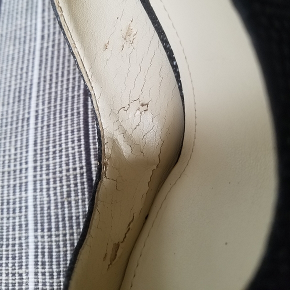 NWOT- BCBGeneration Black Slingback Heels - Picture 7 of 8